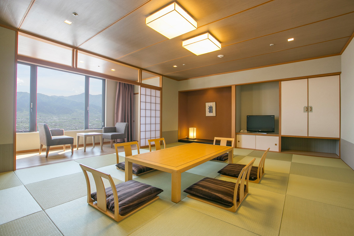 Japanese-Style Deluxe Room